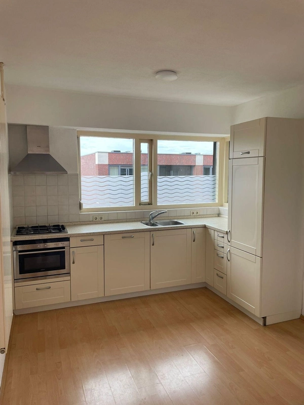 House Image 5