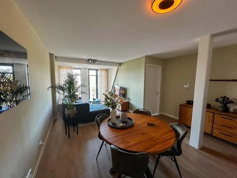 House Image 5