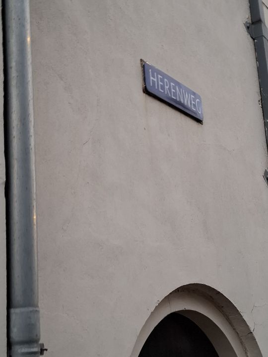 House Image 2