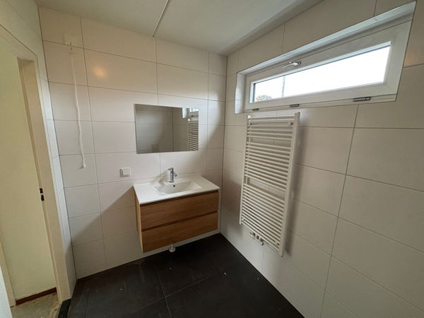 House Image 5