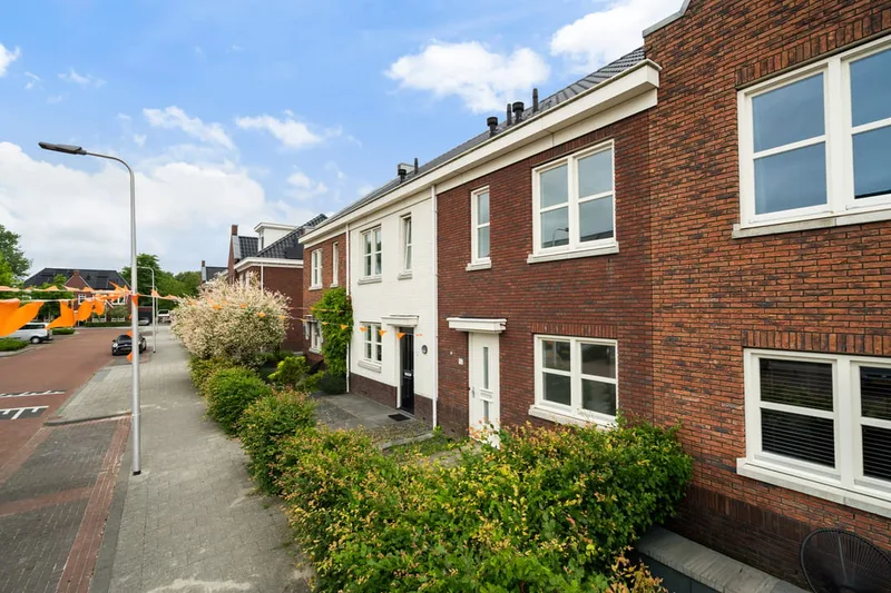 House Image 2