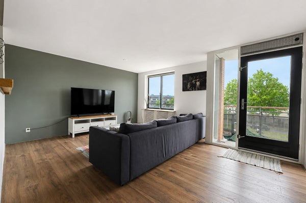 House Image 2