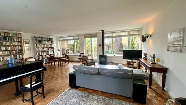 House Image 4