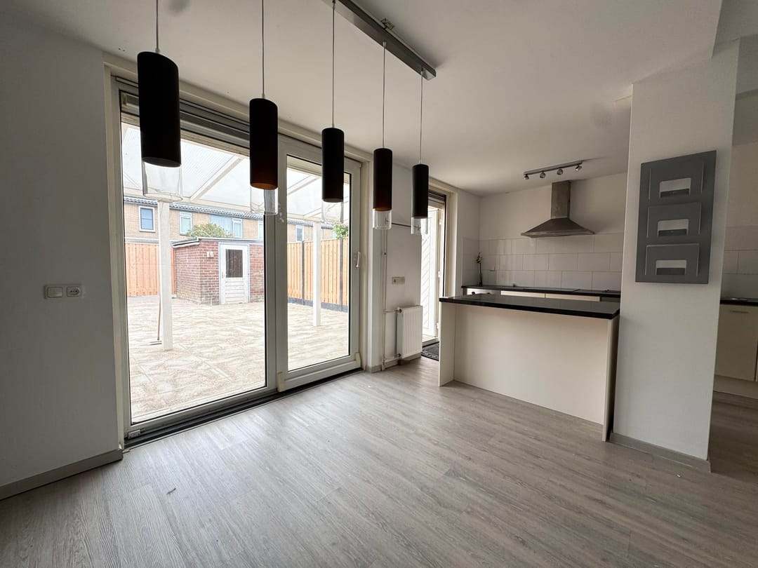 House Image 5