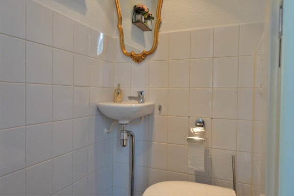 House Image 4