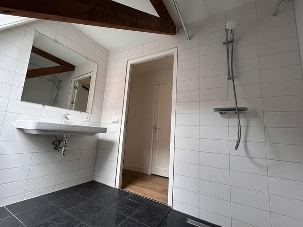 House Image 3
