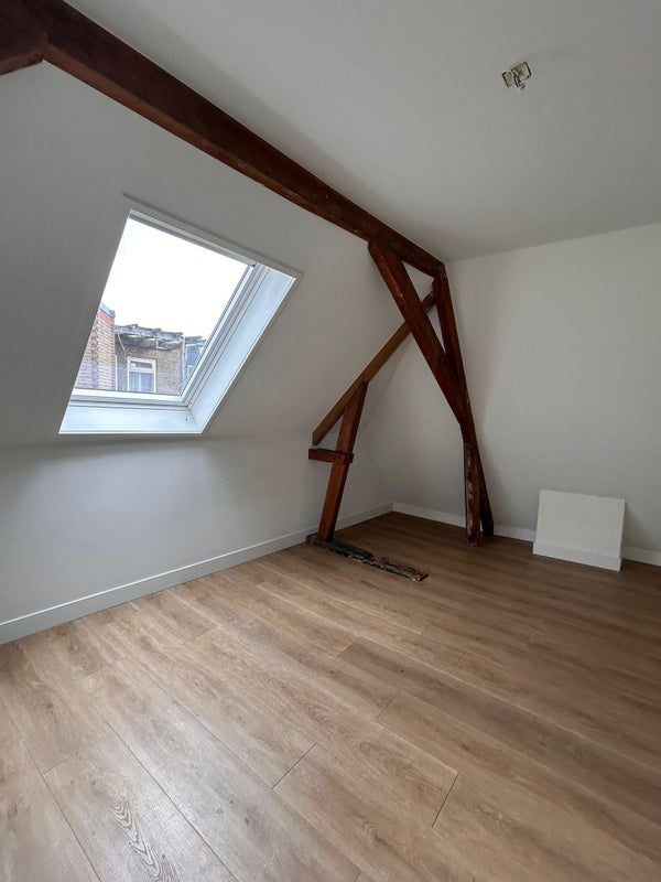 House Image 5