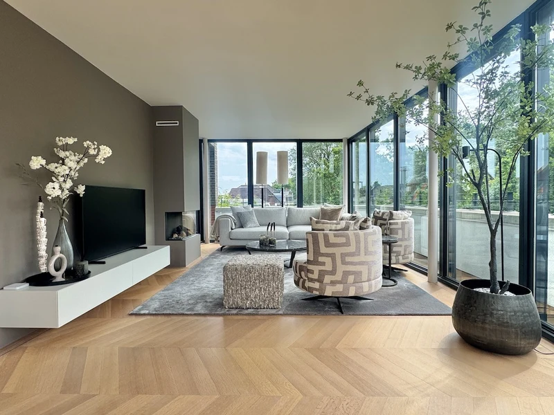 House Image 2