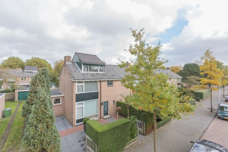 House Image 2