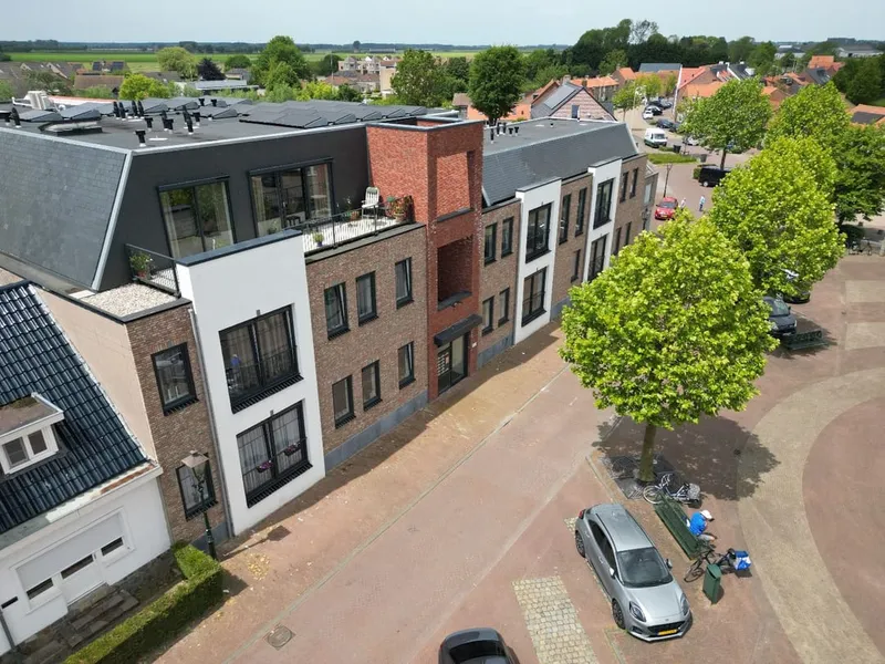 House Image 2
