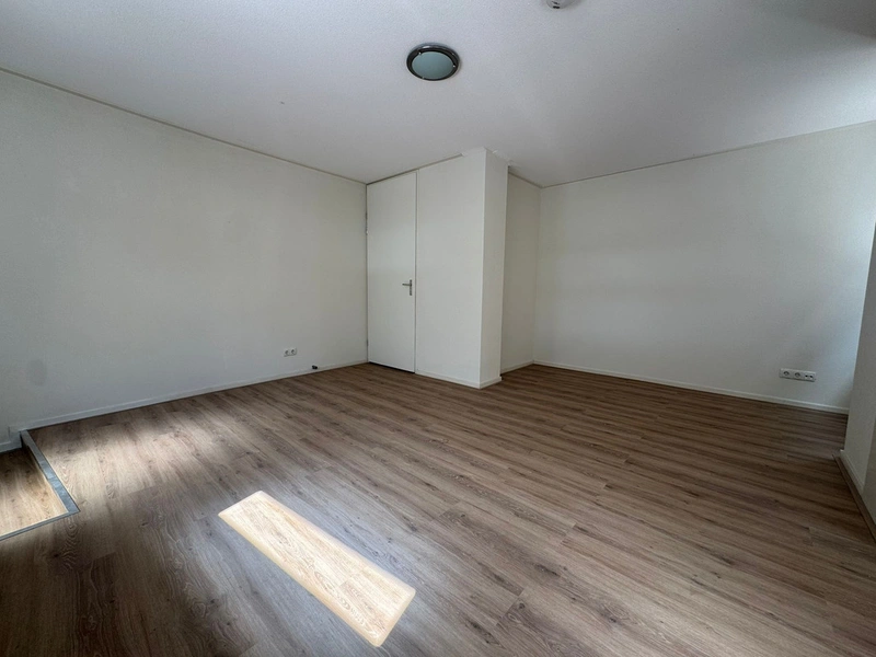 House Image 5
