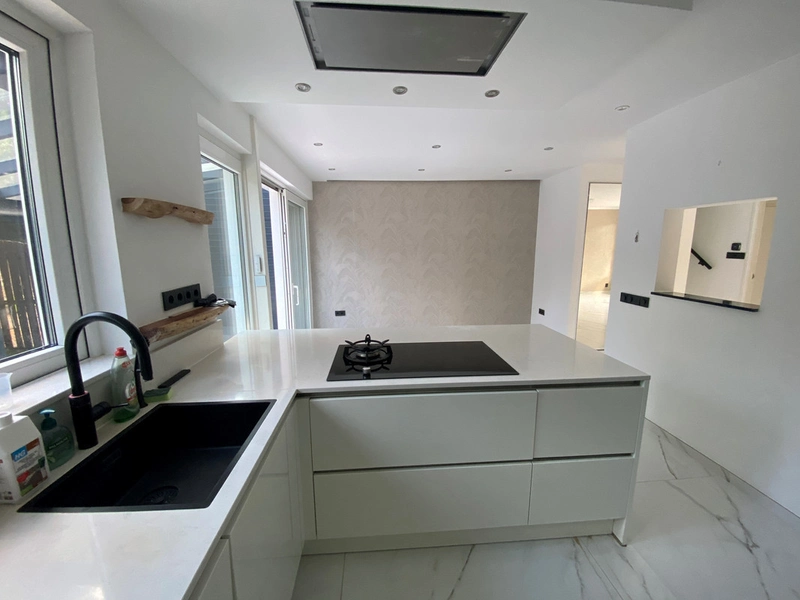 House Image 4