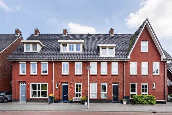 House Image 4