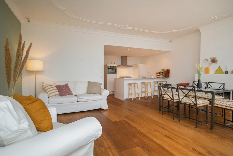 House Image 4