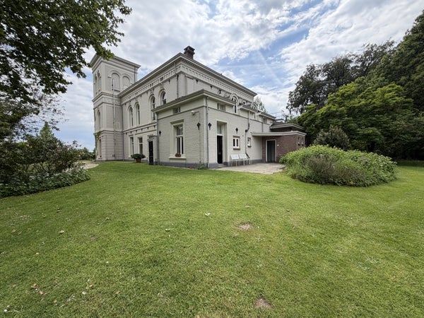 House Image 2