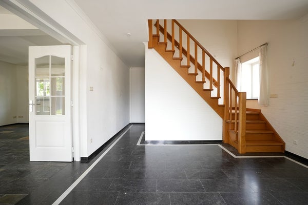 House Image 4