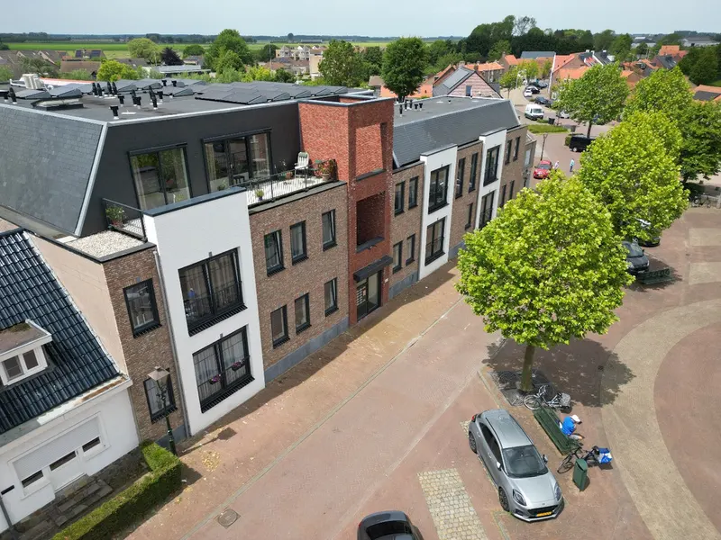 House Image 2