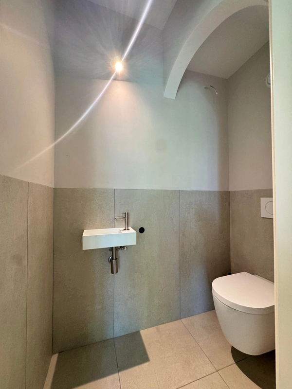 House Image 5