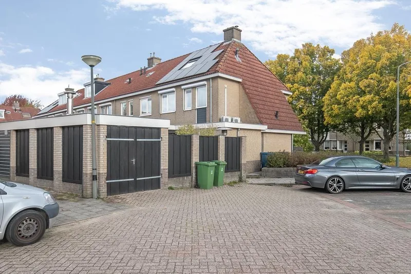House Image 2