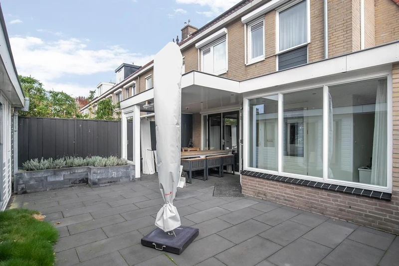 House Image 3