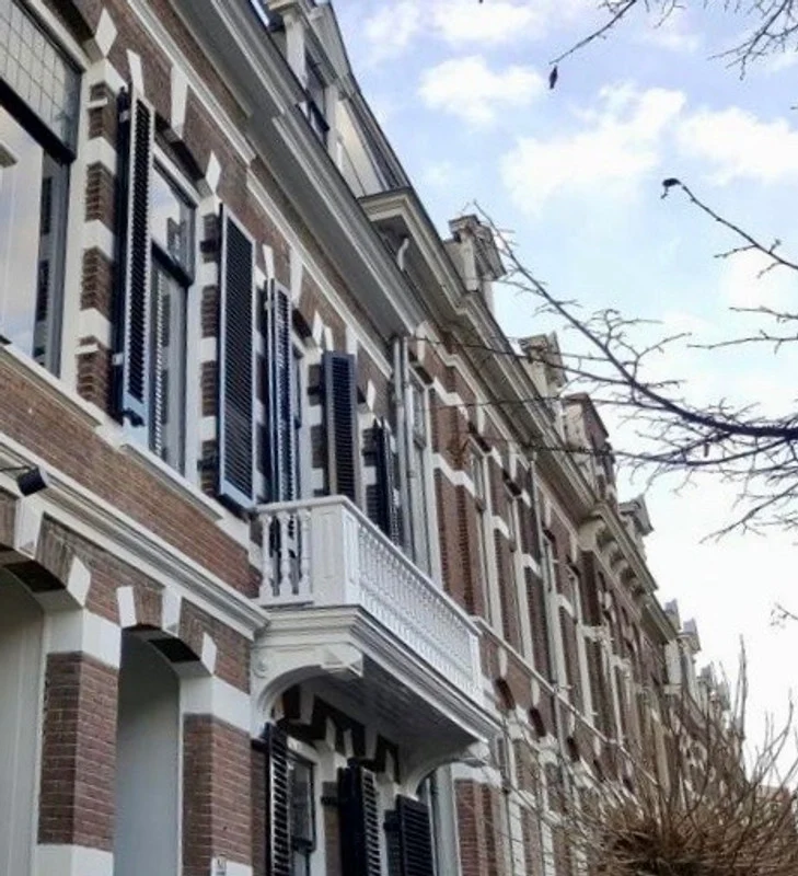 House Image 2