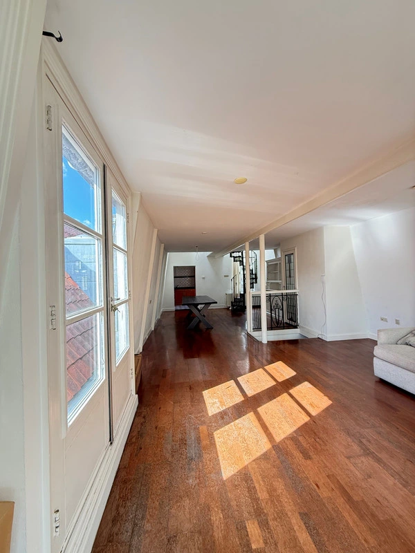 House Image 4
