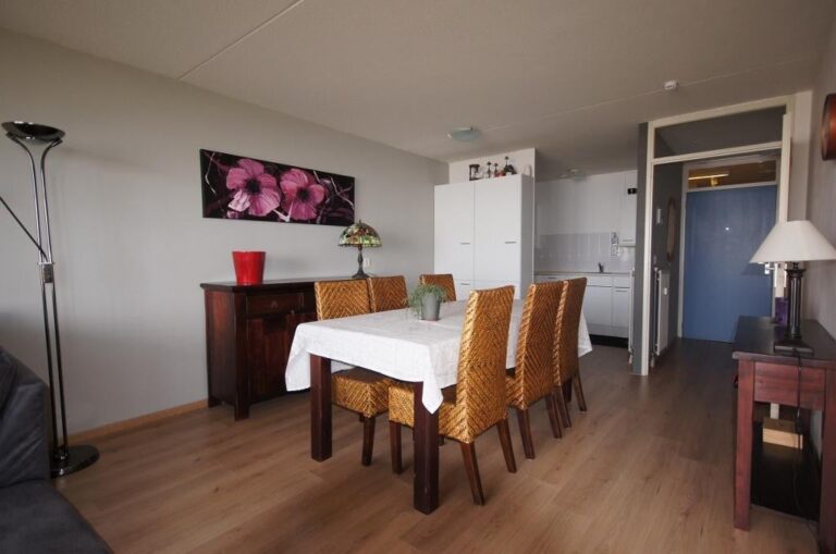 House Image 5