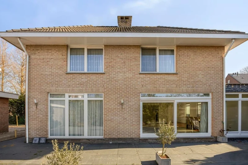House Image 2