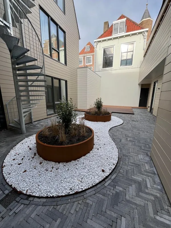 House Exterior