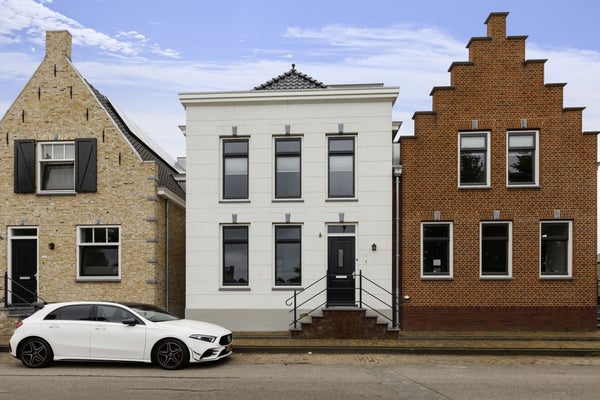 House Image 3