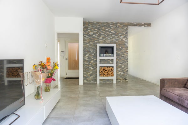 House Image 4