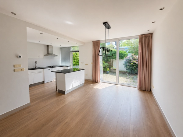 House Image 3