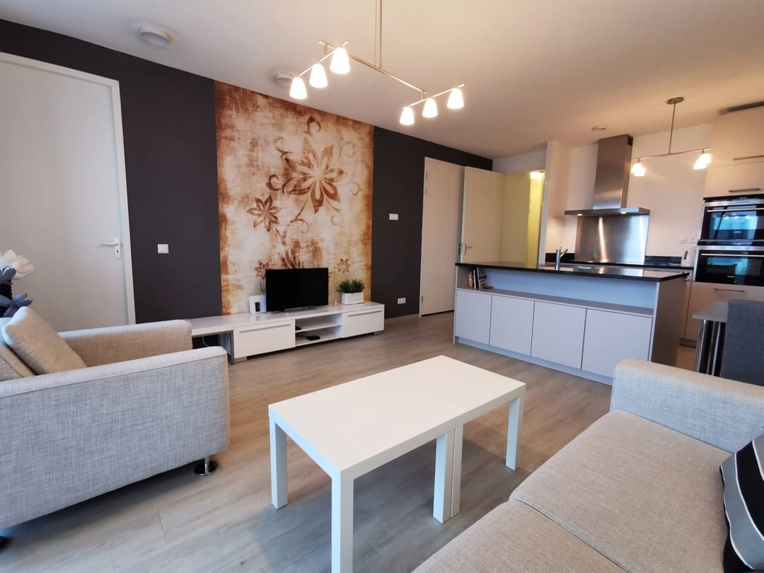 House Image 4