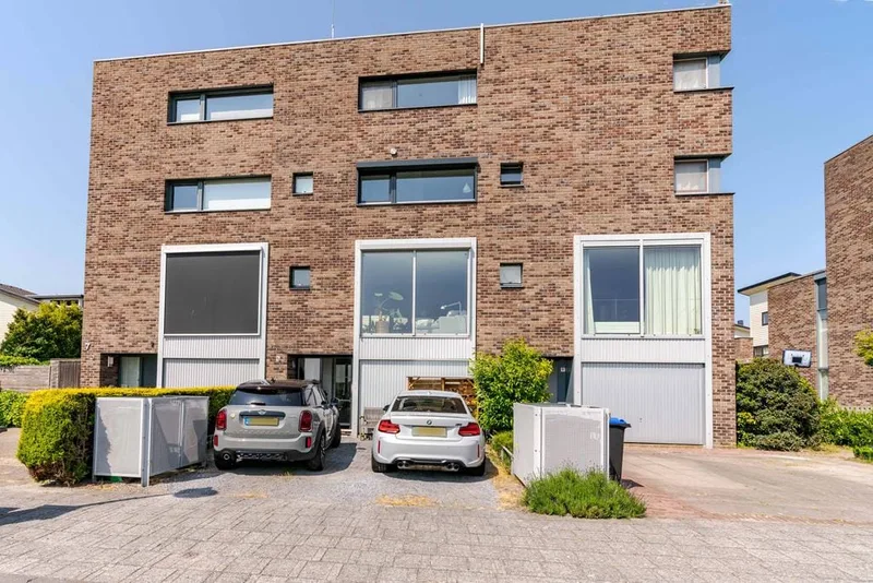 recent house