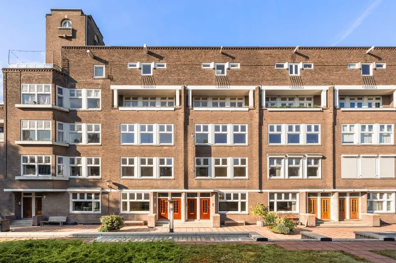 House Image 2