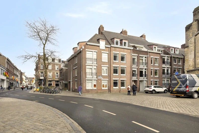 recent house