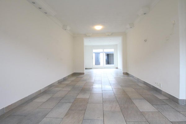House Image 2