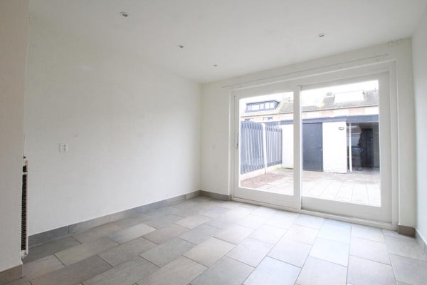 House Image 4