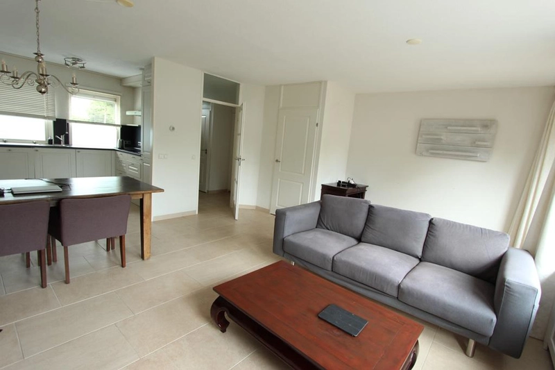 House Image 5