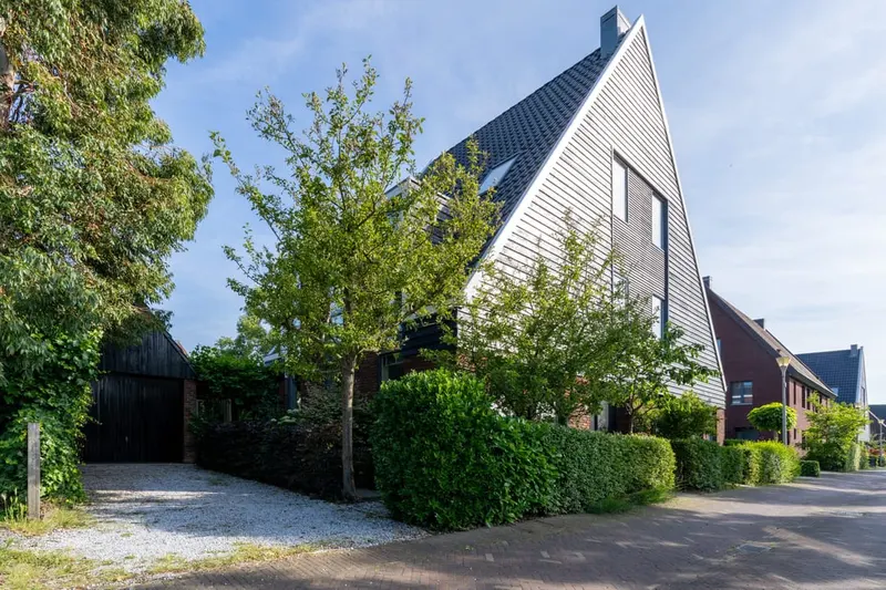 recent house