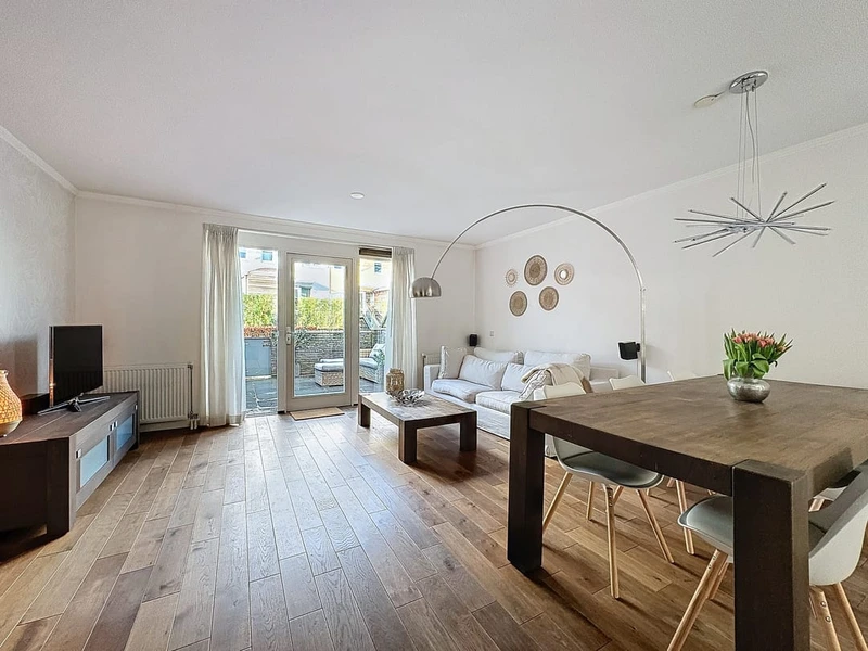 House Image 2