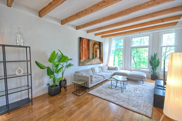 House Image 3