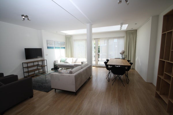 House Image 3