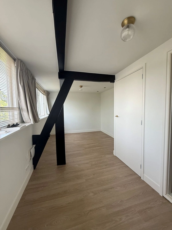 House Image 5