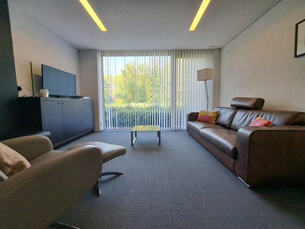 House Image 5