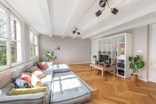 House Image 5