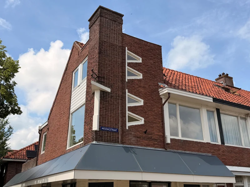 House Image 2