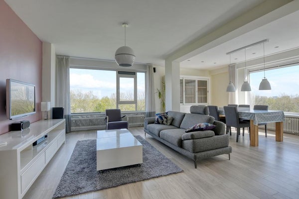 House Image 2