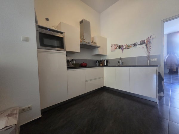 House Image 3