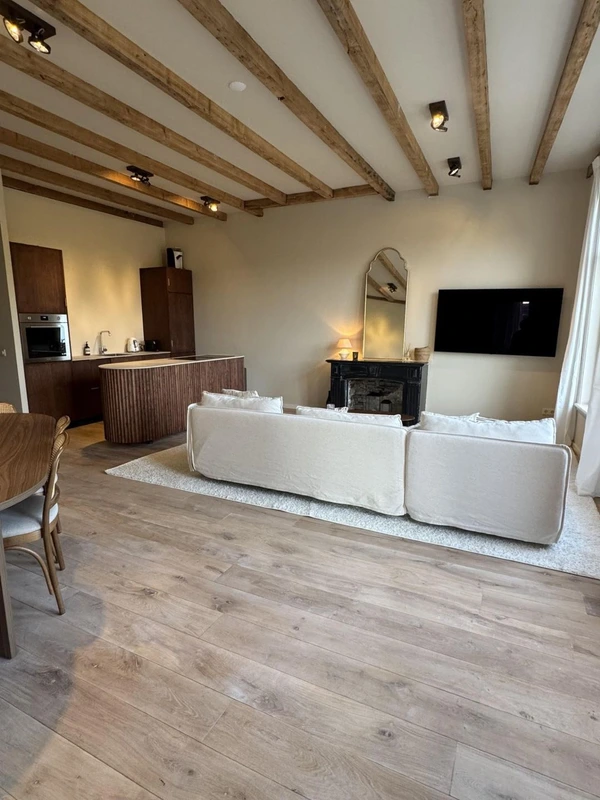 House Image 3